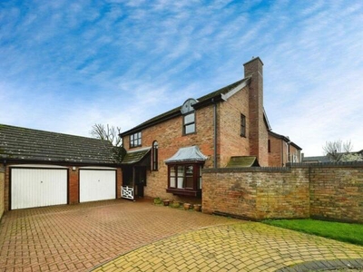 3 Bedroom Detached House For Rent In Shaw, Swindon