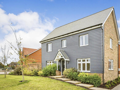 3 Bedroom Detached House For Sale In Ash
