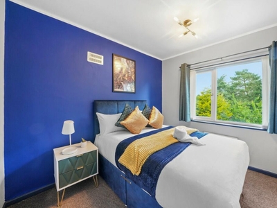 3 bedroom duplex for rent in Romney Avenue, Bristol, BS7