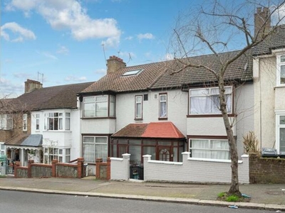 3 Bedroom End Of Terrace House For Sale In South Norwood, London