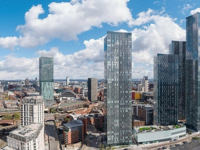 3 bedroom flat for rent in East Tower, Deansgate Square , Manchester , M15