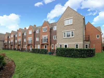 3 Bedroom Town House For Rent In Abingdon