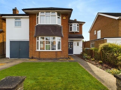 4 Bedroom Detached House For Sale In Wollaton, Nottinghamshire