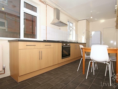 4 bedroom terraced house for rent in Mill Hill Lane, LE2 1AH, LE2