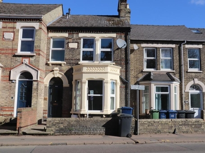 4 bedroom terraced house for rent in Mill Road, Cambridge, Cambs, CB1