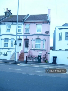 4 bedroom terraced house for rent in Queens Park Rd Brighton, Brighton, BN2