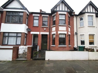 4 bedroom terraced house for sale Southend-on-sea, SS1 1HE