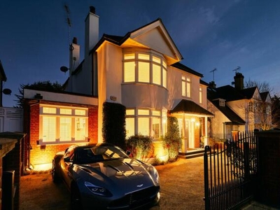 5 Bedroom Detached House For Sale In Chiswick