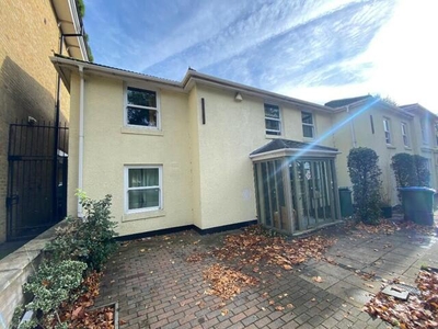 5 Bedroom End Of Terrace House For Rent In Southampton, Hampshire