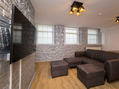 6 bedroom flat share for rent in Leazes Terrace, Newcastle Upon Tyne, NE1