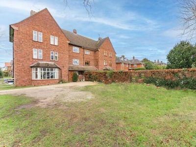 6 Bedroom Semi-detached House For Sale In Norwich