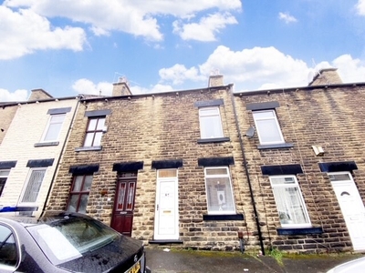 St. Georges Road, BARNSLEY - 3 bedroom house