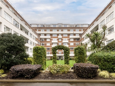 Upper Richmond Road, London, SW15 2 bedroom flat/apartment in London