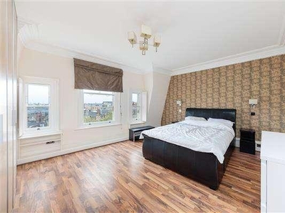 1 bed flat for sale in Park Mansions,
SW1X, London