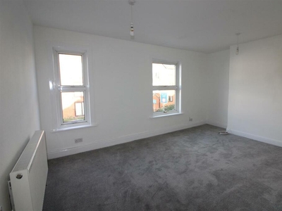 1 bedroom apartment for rent in Bullar Road, Southampton, SO18