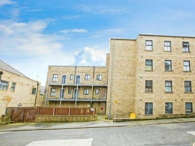 1 Bedroom Apartment For Rent In Halifax, West Yorkshire