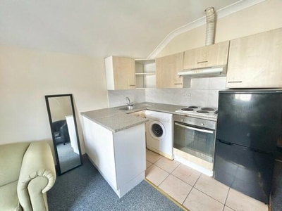 1 bedroom apartment for rent in Miskin Street, Cardiff(City), CF24