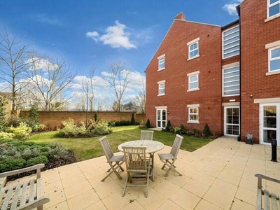 1 Bedroom Apartment For Sale In Towcester, Northamptonshire