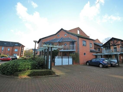 1 Bedroom Apartment For Sale In Wantage, Oxfordshire
