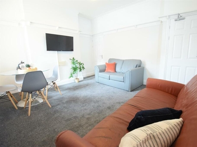 1 bedroom end of terrace house for rent in Sibthorp Street - Student House Share - 24/25, LN5