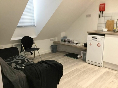 1 bedroom flat for rent in 17 Queningate Court, Canterbury Ref - 3365, CT1
