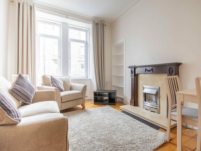 1 bedroom flat for rent in 2421L – Dalgety Avenue, Edinburgh, EH7 5UE, EH7