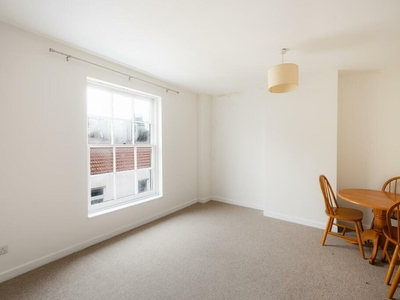 1 bedroom flat for rent in Clifton Road, Clifton, BS8