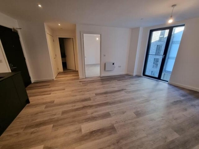 1 Bedroom Flat For Rent In Percy Street