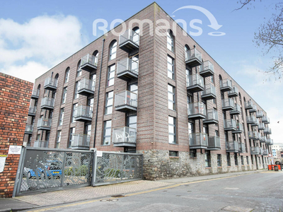 1 bedroom flat for rent in Steamship House, Gas Ferry Road, BS1