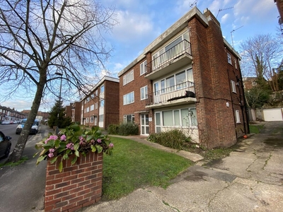 1 bedroom apartment for rent in Woodside Court, Woodside Road, , SO17