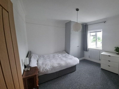 1 bedroom house share for rent in Swindon Road, Cheltenham, GL51