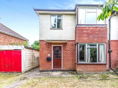 1 bedroom semi-detached house for rent in Glen Iris Avenue, Canterbury, Kent, CT2