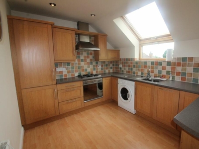 2 bedroom apartment for rent in Flat 8, Porchester Court, Forester Road, NG3