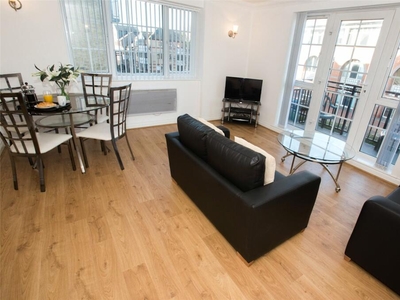 2 bedroom apartment for rent in Riverside House, Fobney Street, Reading, Berkshire, RG1