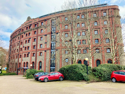 2 bedroom apartment for rent in Spillers & Bakers, Cardiff Bay, CF10