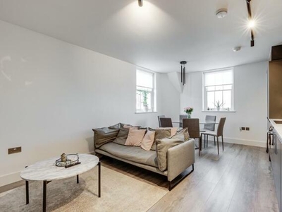 2 Bedroom Apartment For Rent In West Hampstead