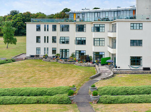 2 Bedroom Apartment For Sale In Hayes Road, Sully