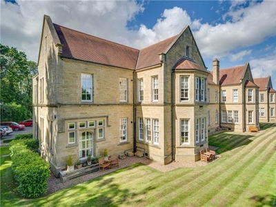 2 Bedroom Apartment For Sale In Ilkley, West Yorkshire