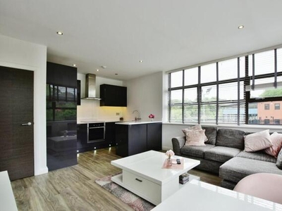 2 Bedroom Apartment For Sale In Wilmslow, Cheshire