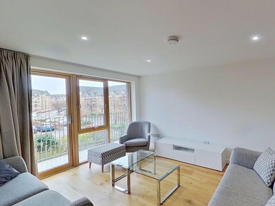 2 bedroom flat for rent in Hughes Close, Edinburgh, Midlothian, EH7