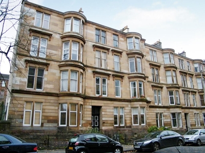 2 bedroom ground floor flat for rent in Montague Street,Glasgow,G4