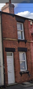 2 bedroom house for rent in Dodsworth Street, Doncaster, South Yorkshire, S64