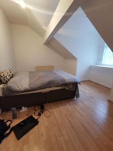 2 bedroom maisonette for rent in Carlton Terrace, Mount Pleasant, Swansea, SA1
