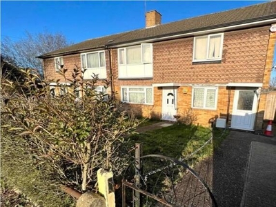 2 Bedroom Maisonette For Sale In Hayes, Middlesex