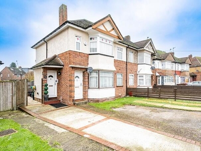 2 Bedroom Maisonette For Sale In Hayes, Middlesex