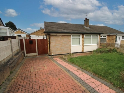 2 bedroom semi-detached bungalow for rent in New Ings, Armthorpe, Doncaster, DN3