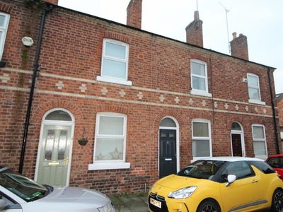 2 bedroom terraced house for rent in Catherine Street, Chester, Cheshire, CH1