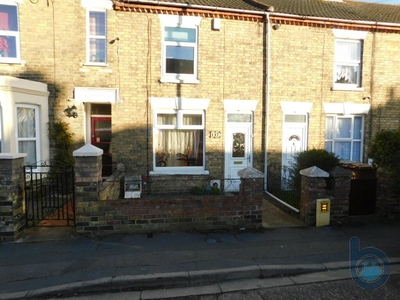 2 bedroom terraced house for rent in Palmerston Road, Peterborough, Cambridgeshire, PE2