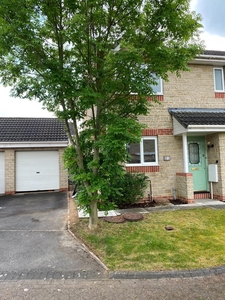 3 Bed Semi-Detached House, Forbes Close, GL4