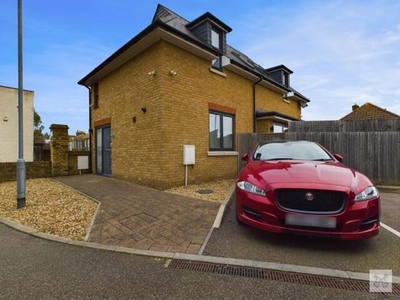 3 Bedroom Detached House For Sale In Ramsgate, Kent